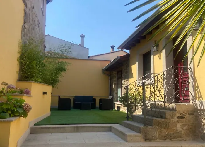 Casa Sancristan.